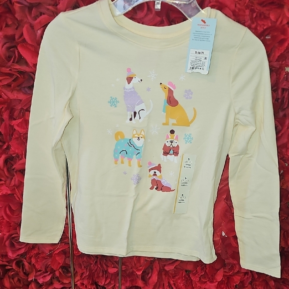 Cat & Jack Other - Cat & Jack NWT Cream Kids Shirt with Winter Dog Print Size Small 6/7